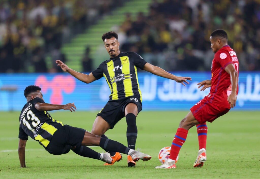 القنوات الناقلة لمباراة الاتحاد ضد الفتح