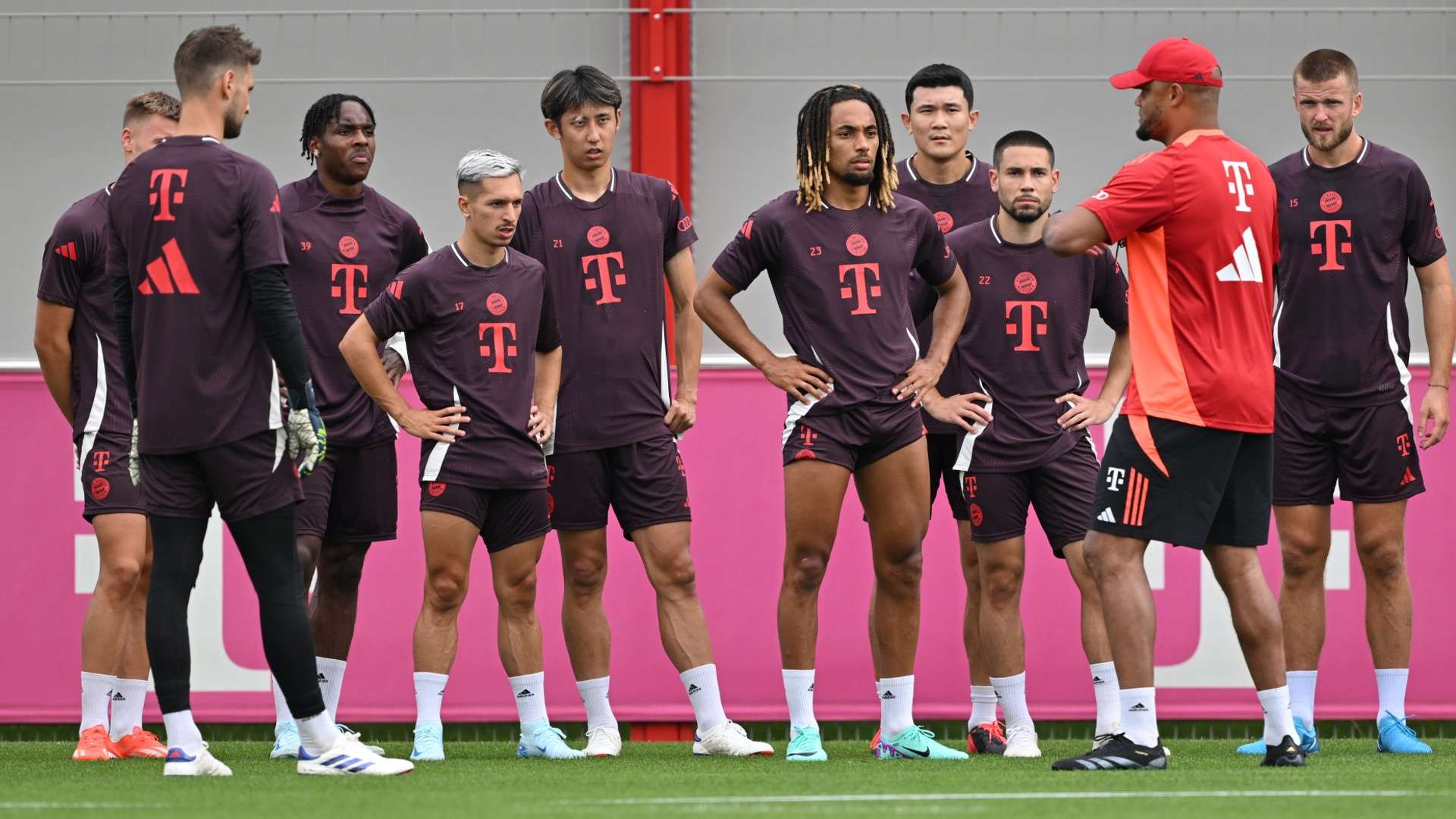 bayern munchen-training-hiroki ito-202407