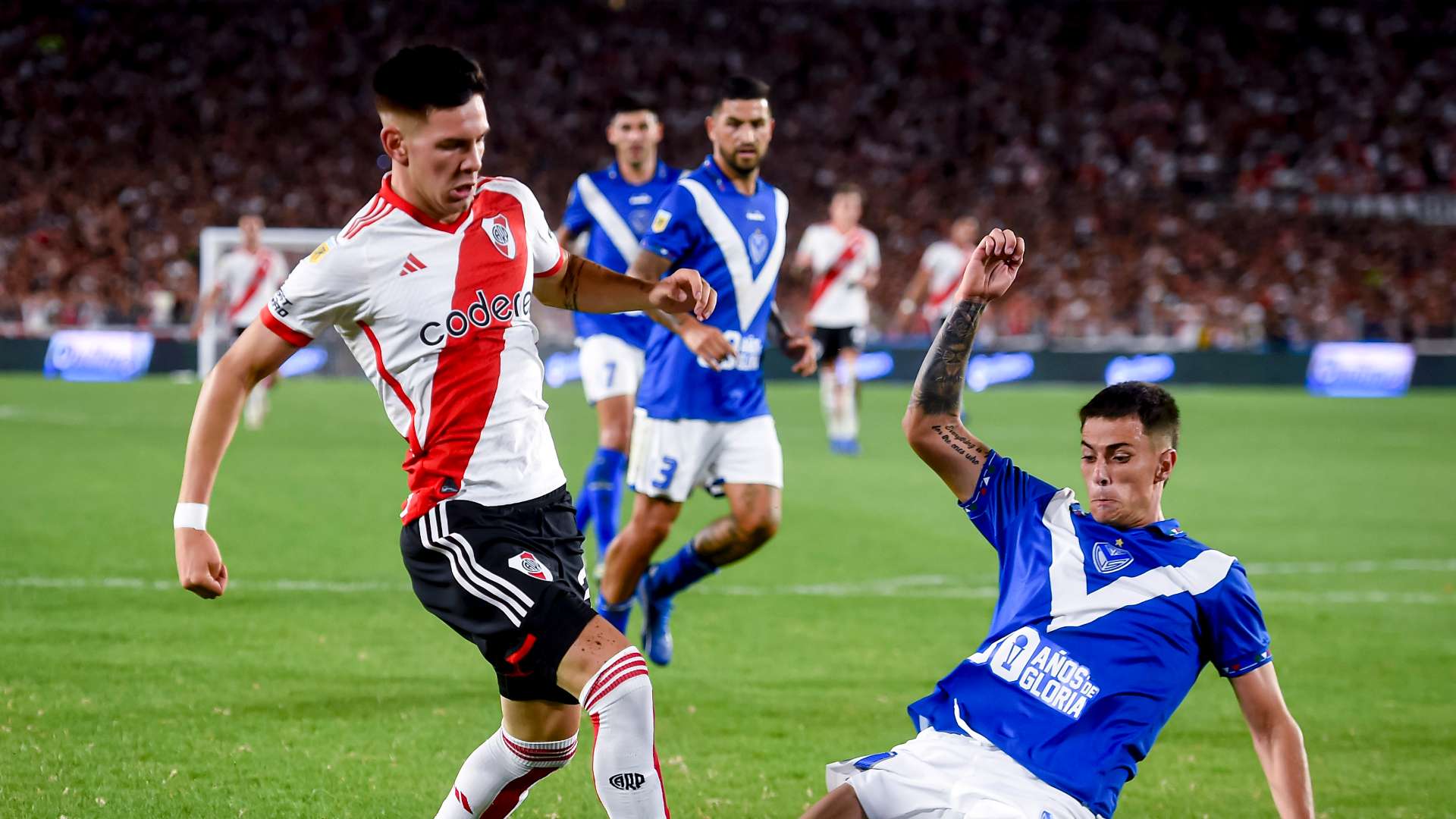 franco mastantuono valentin gomez velez river copa de la liga 2024