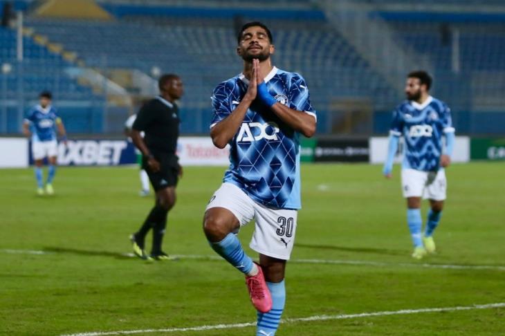 مهمة إنقاذ للوليد بن طلال .. جمهور الهلال يثور لطرد ثنائي الفريق | 