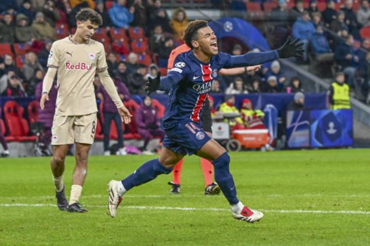 "لا تعبث أيها الوغد" .. نيكو ويليامز يُجيب على إمكانية الانتقال لريال مدريد! | 