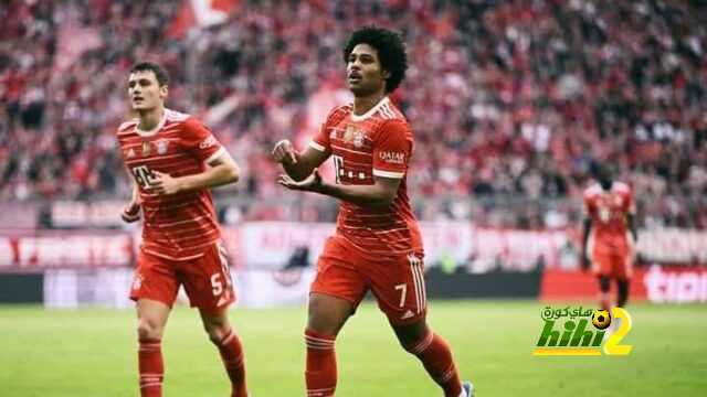 راشفورد يكشف رأيه في مهاجم مانشستر يونايتد الجديد 