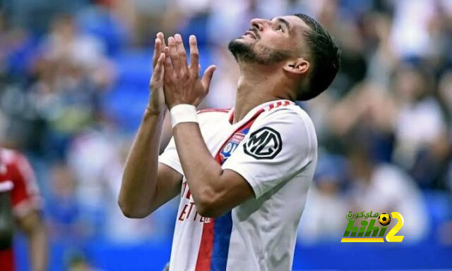 لماذا يرغب الاتحاد في التعاقد مع نجم برشلونة؟ 