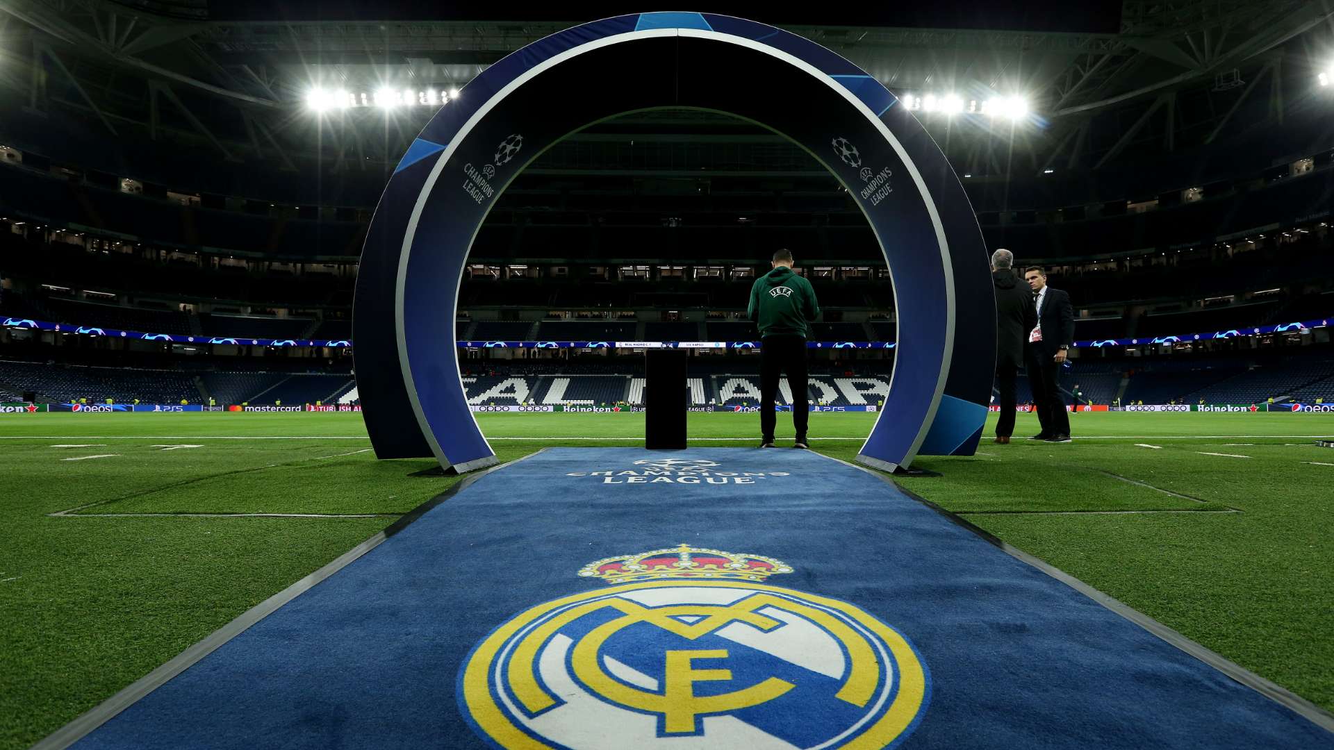 التحكيم أراد مساعدة ريال مدريد مجددًا … إليكم الدليل! 