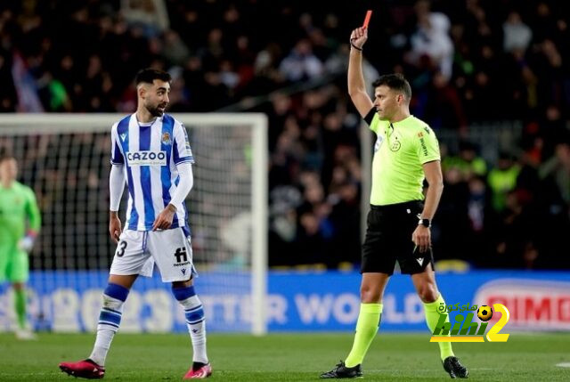 دفاع الاتحاد أمام الهلال في الدوري السعودي 