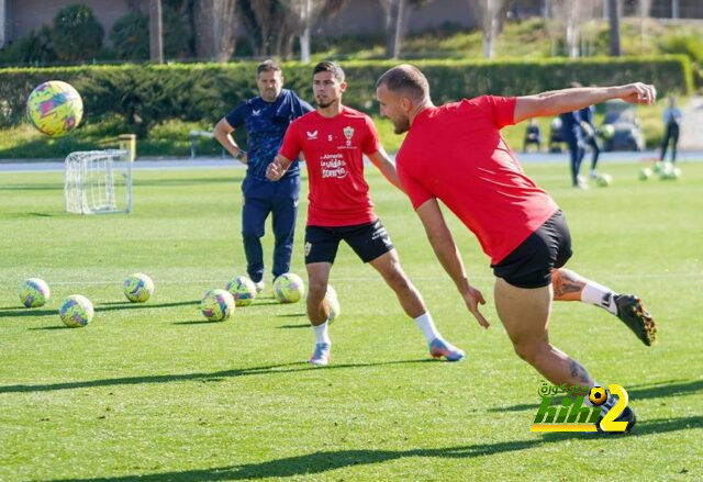 شيخ بوزيان يظهر فى تدريبات الزمالك مع جروس اليوم 