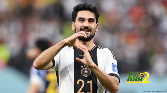 فريق مانشستر سيتي يصل ملعب الاتحاد قبل لقاء كريستال بالاس 