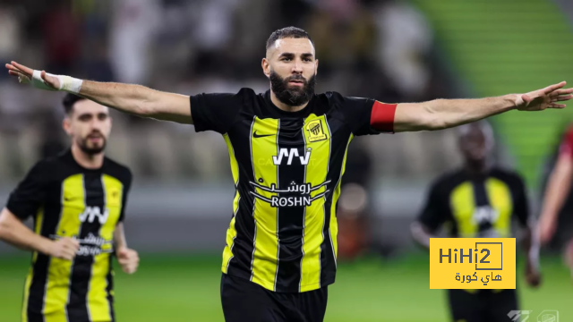 لوران بلان يعلق على إصابة كريم بنزيما مع الاتحاد 