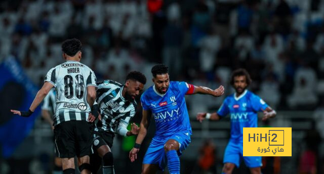 بنزيما يغيب عن مباراة الهلال والاتحاد 