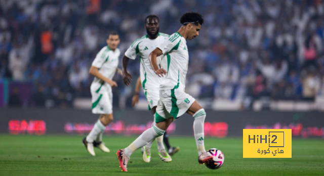 رادار الدوري السعودي يلتقط مهاجم مانشستر يونايتد 