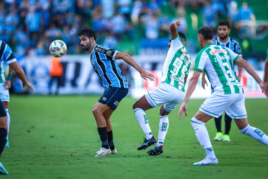 عاجل.. بشكل شبه رسمي بيدري سيغيب عن برشلونة في بداية الدوري 