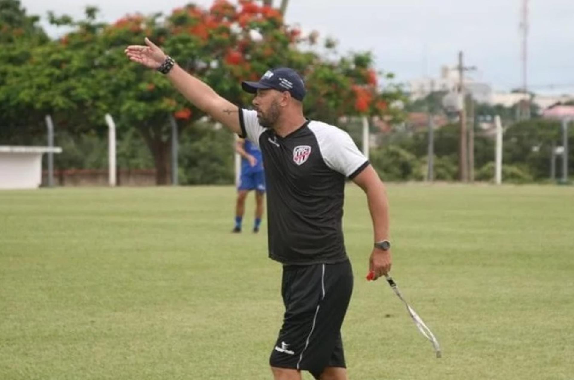 لاعب ليفربول الشاب يسجل أرقام مميزة في أول ظهور 