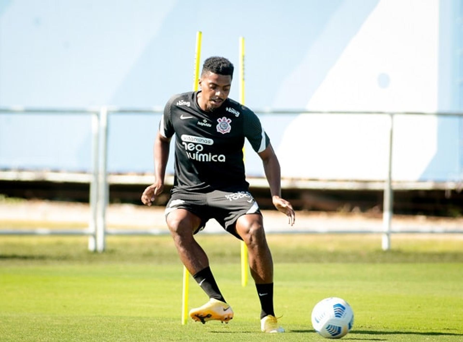 عاجل.. جواو فيليكس يوافق على عرض الهلال 