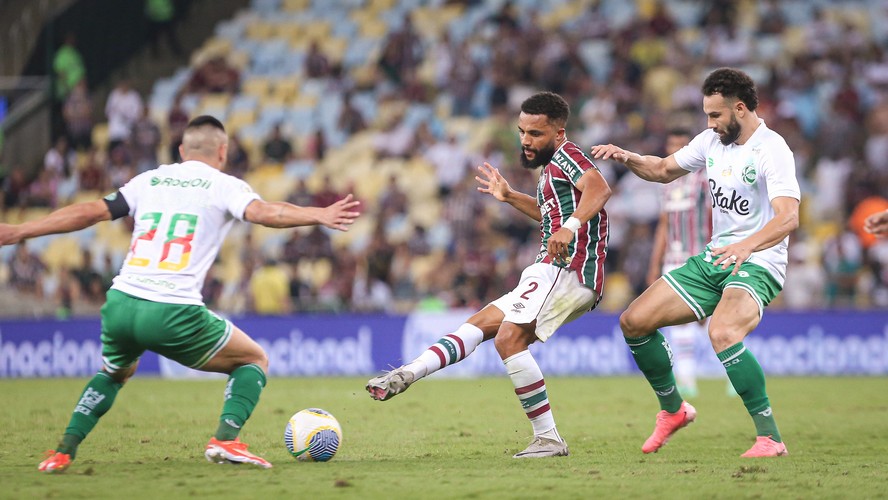 النصر يقترب من ضم فوفانا 