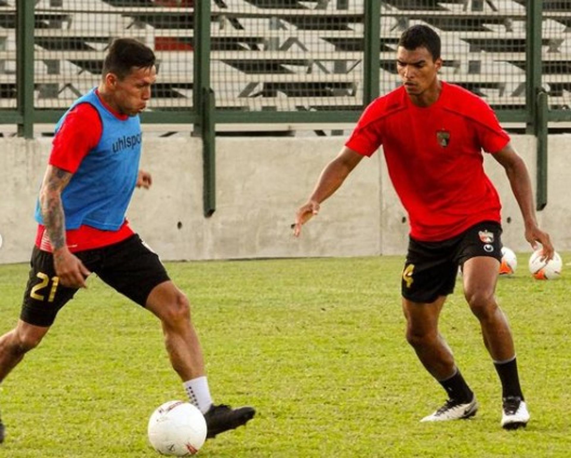 الاتحاد الآسيوي يكشف رجل مباراة النصر والفيحاء 