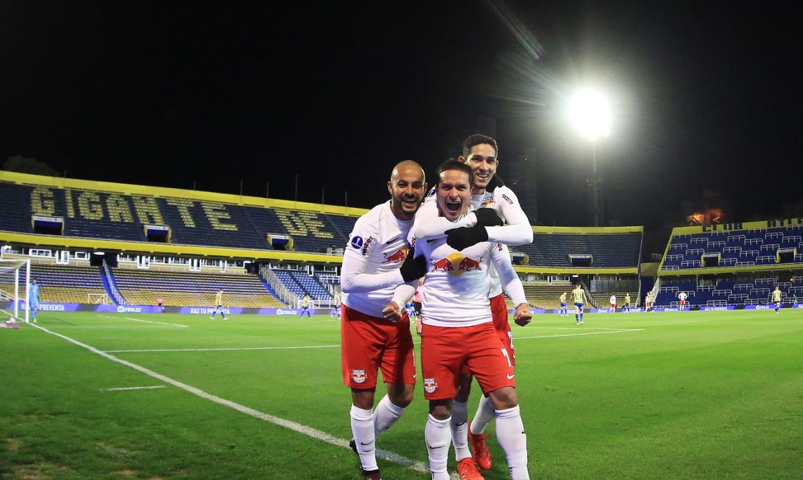 موقف سافيتش من المشاركة مع الهلال أمام الرياض 