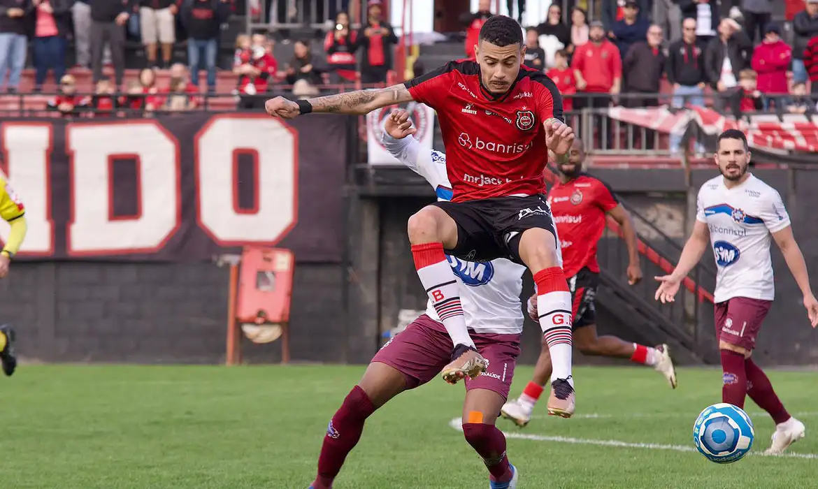 فيديو: شاهد ما طلبه رونالدو من جماهير النصر 