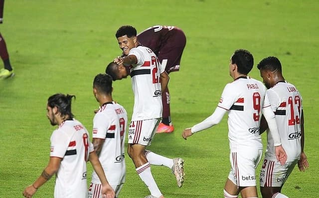 تفاصيل مباراة الهلال أمام الطائي في الدوري السعودي 