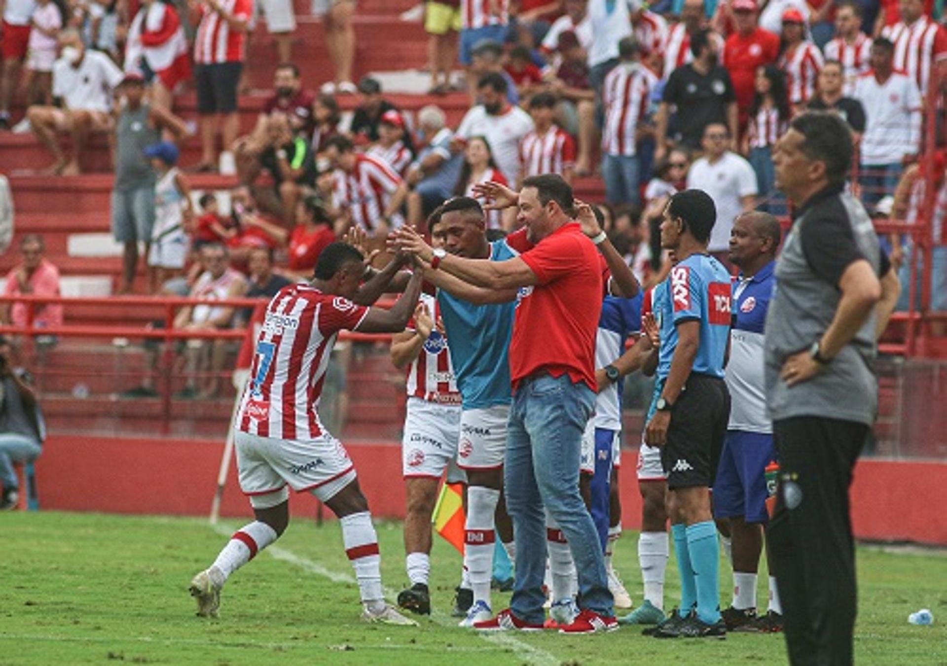 منتخب المغرب يستعيد نصير مزراوى بعد مواجهة تنزانيا فى كأس أمم أفريقيا 