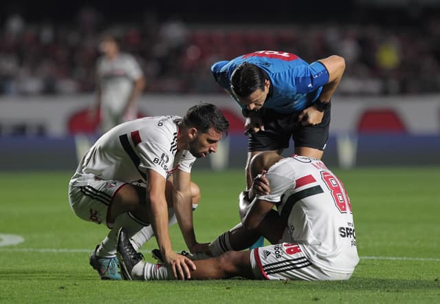 لاعب البرازيل السابق: كارفخال أفضل ظهير أيمن في العالم 