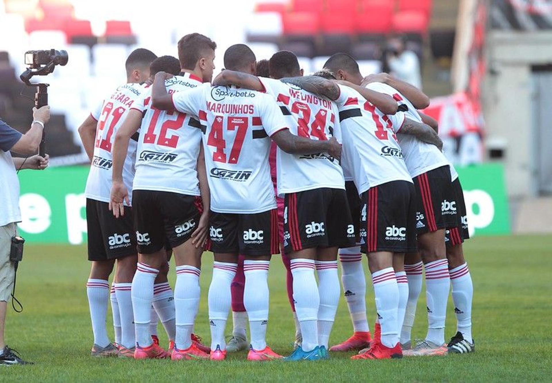 هل سيغيب رونالدو عن النصر في بداية دوري روشن؟ 