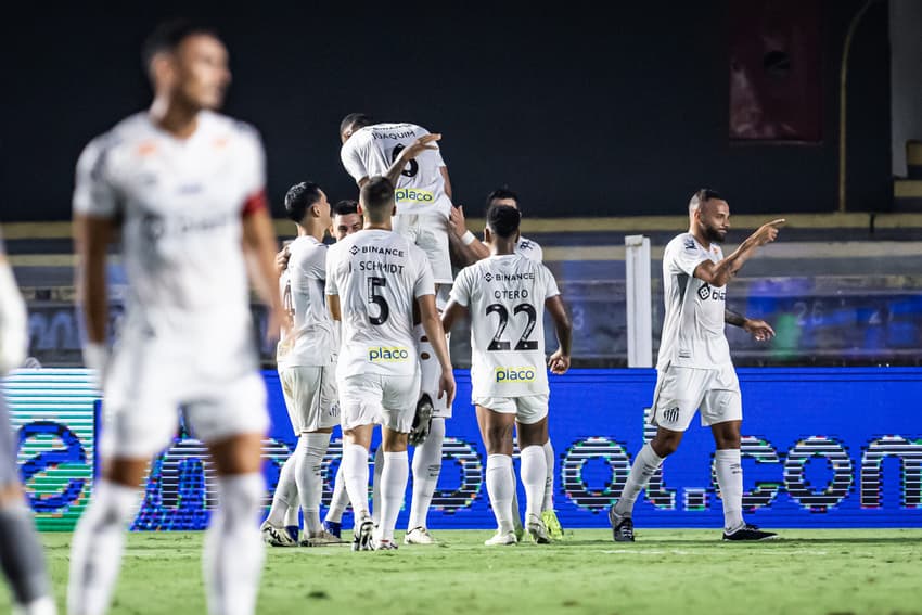 بالأرقام.. برونو فيرنانديز أفضل لاعب في البرتغال 