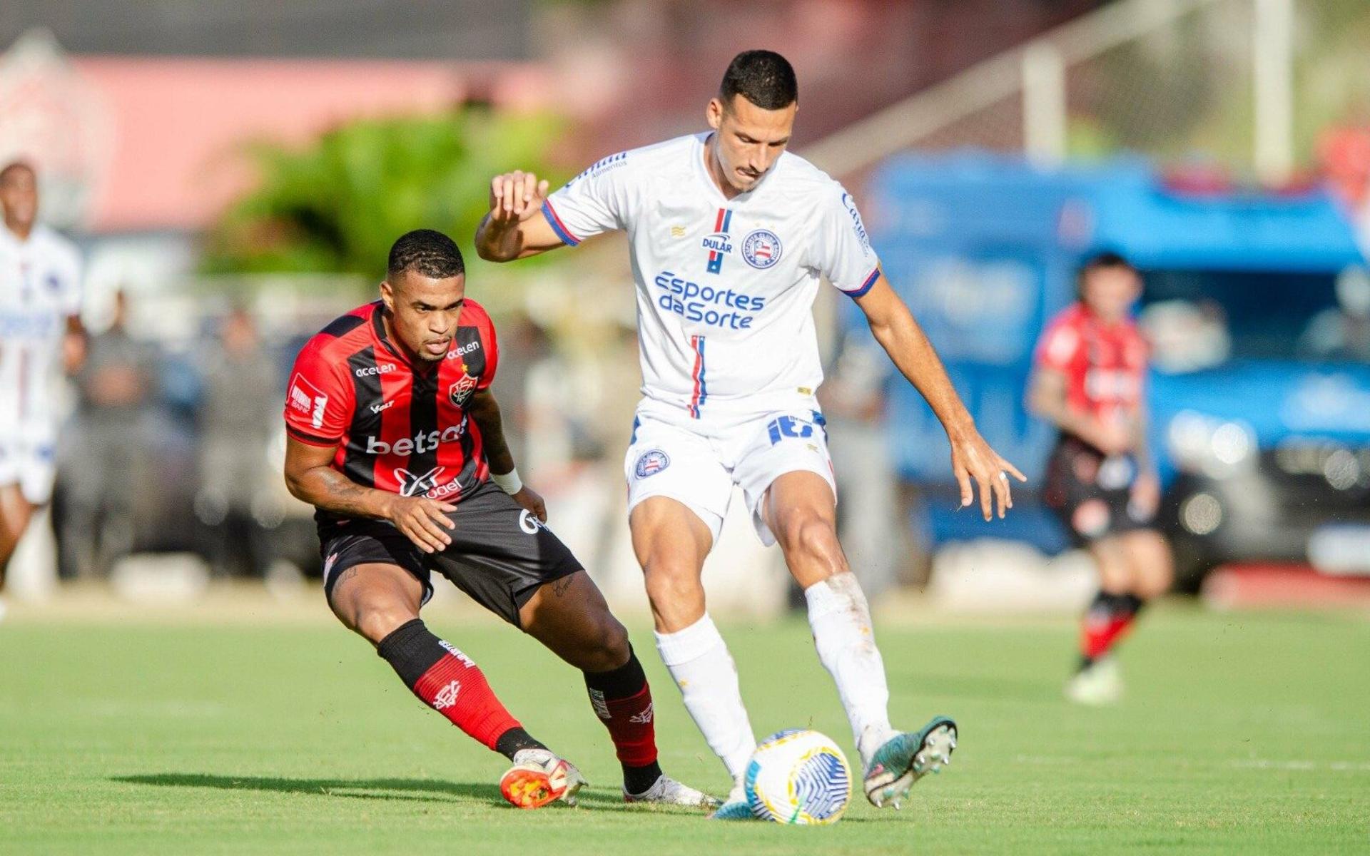 بعد ميسي .. نجم وسط باريس على رادار الهلال السعودي 