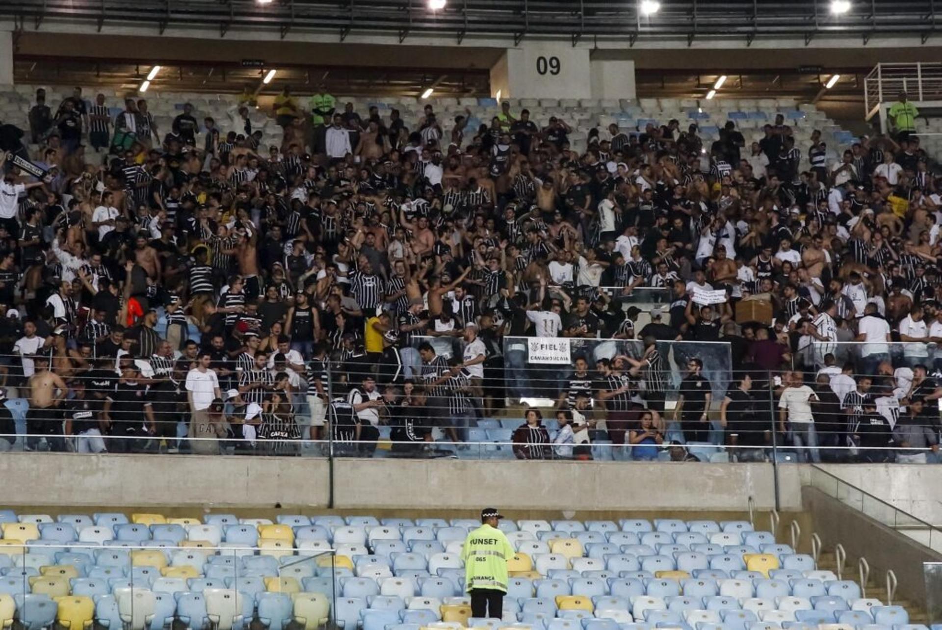 "محاولة سرقة في وضح النهار" .. آرسنال يقتحم صراع الهلال والاتحاد على كومان | 