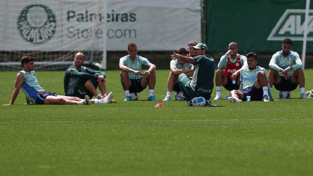 تاريخ مواجهات الهلال أمام التعاون في الدوري السعودي 