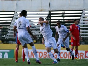 عاجل و رسميا .. نيوكاسل يصعد لدوري أبطال أوروبا الموسم المقبل بعد تعادله مع ليستر 