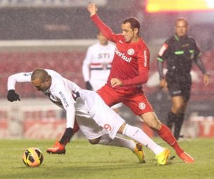 انفعالات مانشيني عليه أتت بثمارها .. رقم قياسي لعبدالله رديف في تاريخ آسيا أمام كوريا الجنوبية | 