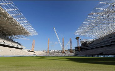 العقيدي يشارك في تدريبات النصر 