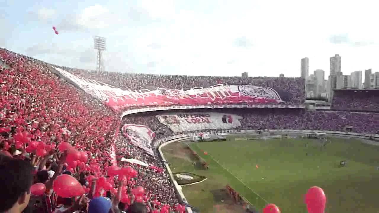 تشكيلة برشلونة الرسمية للقاء الافيس في الدوري الاسباني 